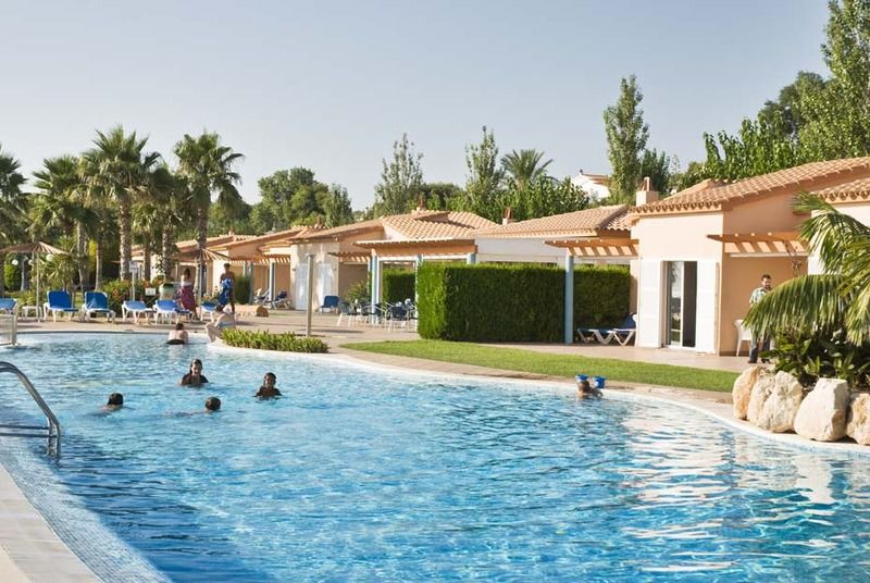 Apartamentos Mar Blau Son Bou Exterior photo